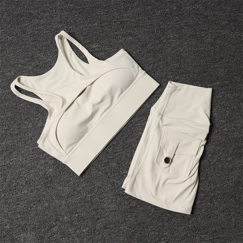 اللياقة البدنية السراويل مقاعد - مراجعة Cycling Gear Women وسعره