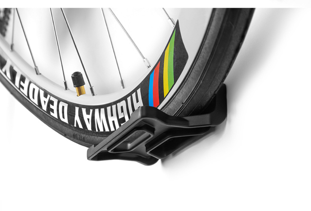 3 قطع حامل دراجات للتعليق على  - مراجعة Cycling Gear Wall Hanger وسعره